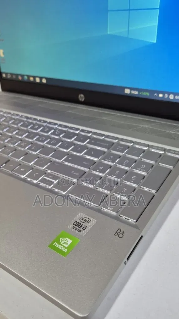 New Laptop HP Pavilion 15 8GB Intel Core i5 SSD 512GB