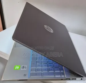 New Laptop HP Pavilion 15 8GB Intel Core i5 SSD 512GB