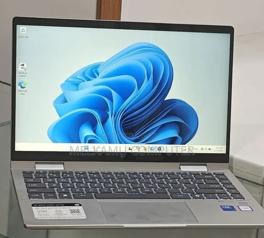 New Laptop HP OmniBook Ultra Flip 14" 8GB Intel Core 5 SSD 512GB
