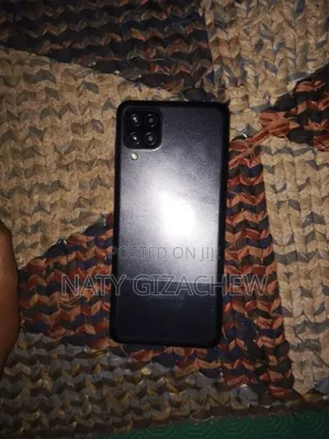 Samsung Galaxy A12 64 GB Black