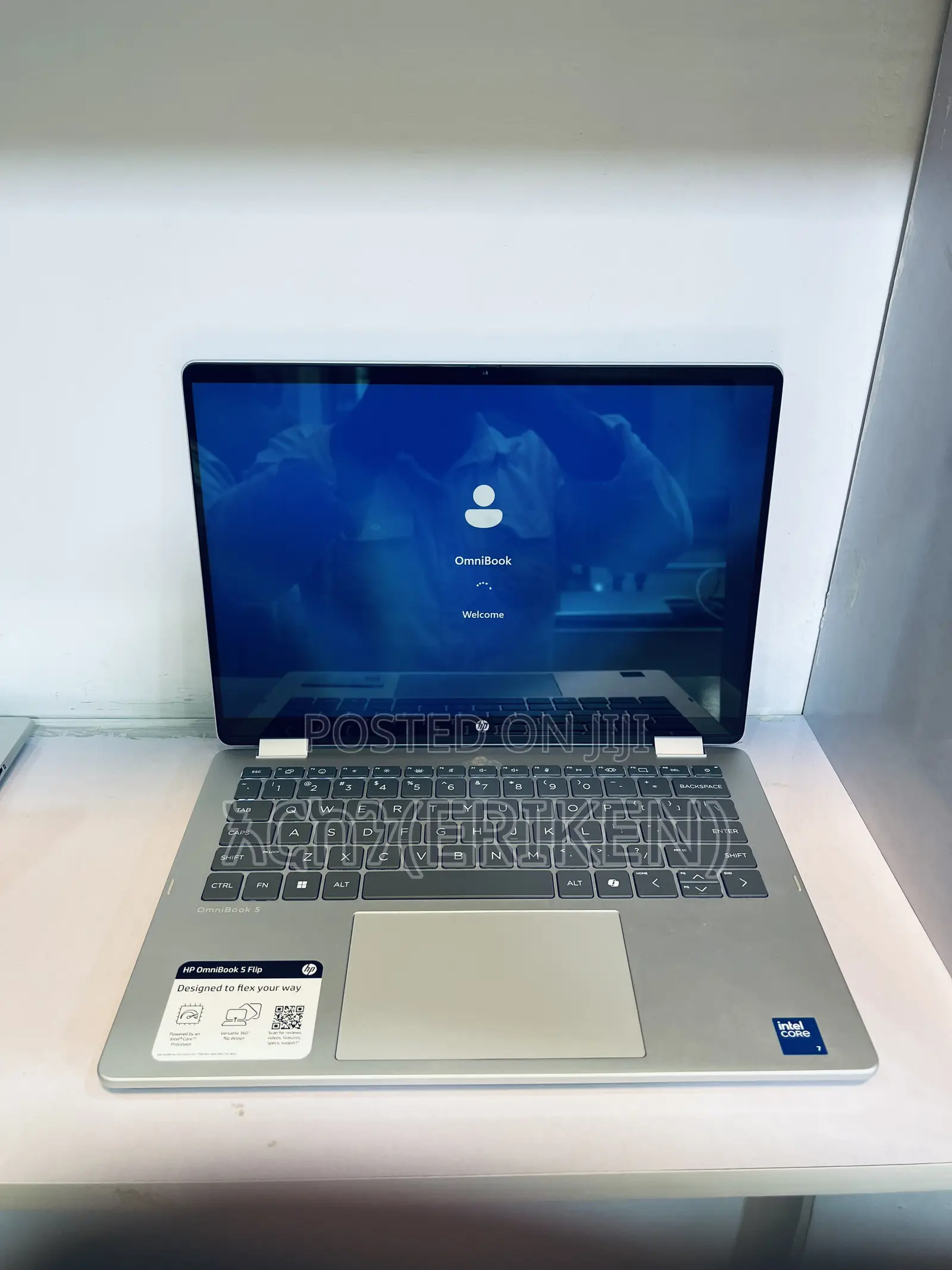 New Laptop HP OmniBook 5 Flip 14-fp0023dx 16GB Intel Core 7 SSD 512GB