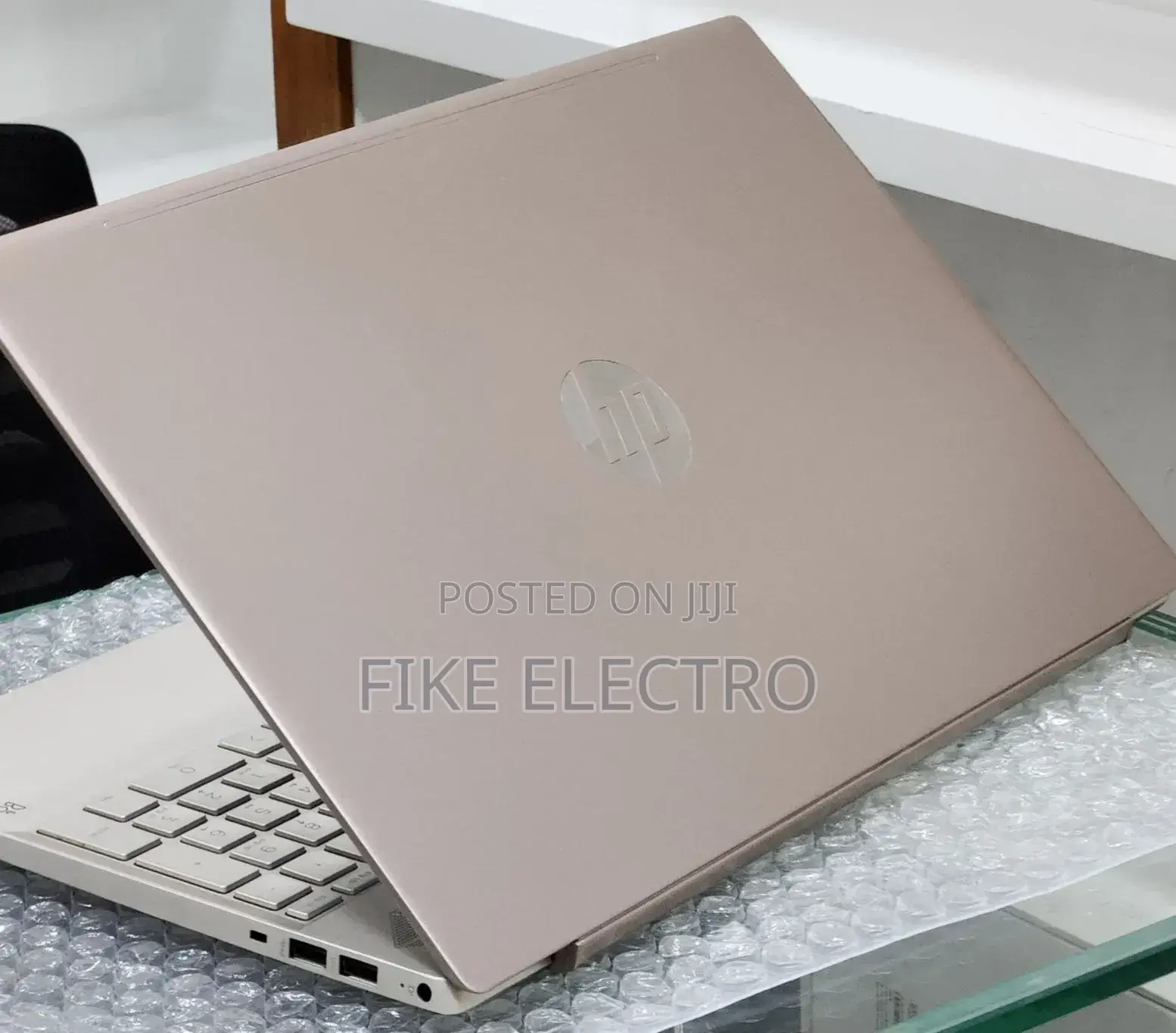 New Laptop HP Pavilion 15 8GB Intel Core i5 SSD 512GB