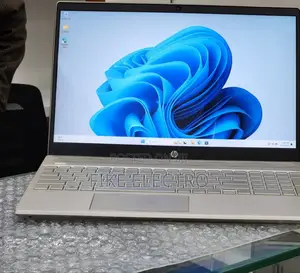 New Laptop HP Pavilion 15 8GB Intel Core i5 SSD 512GB