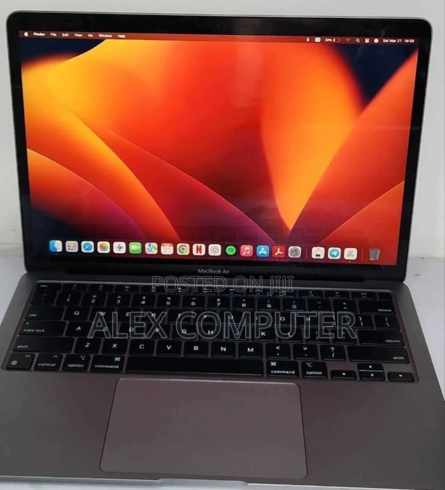 New Laptop Apple MacBook Air 2020 M1 8GB Apple M1 SSD 256GB