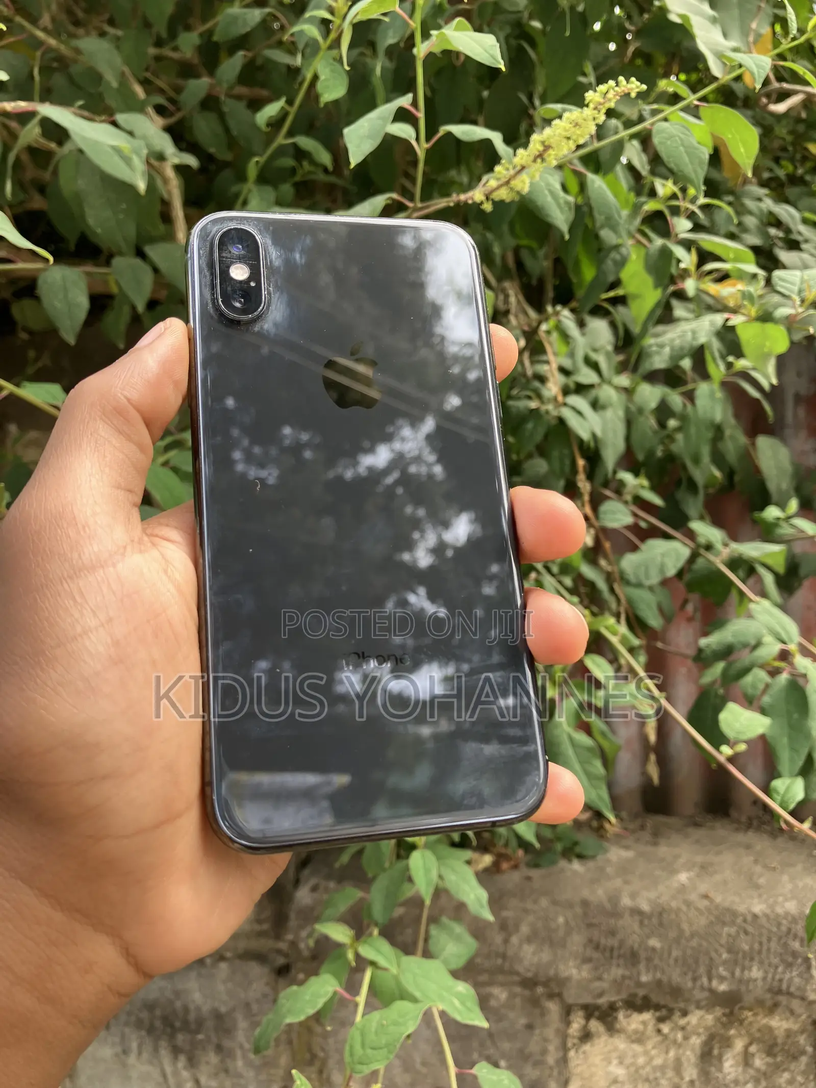Apple iPhone XS 64 GB Black
