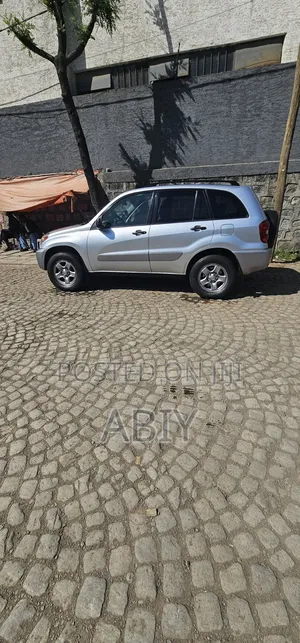 Toyota RAV4 Automatic 2004 Silver