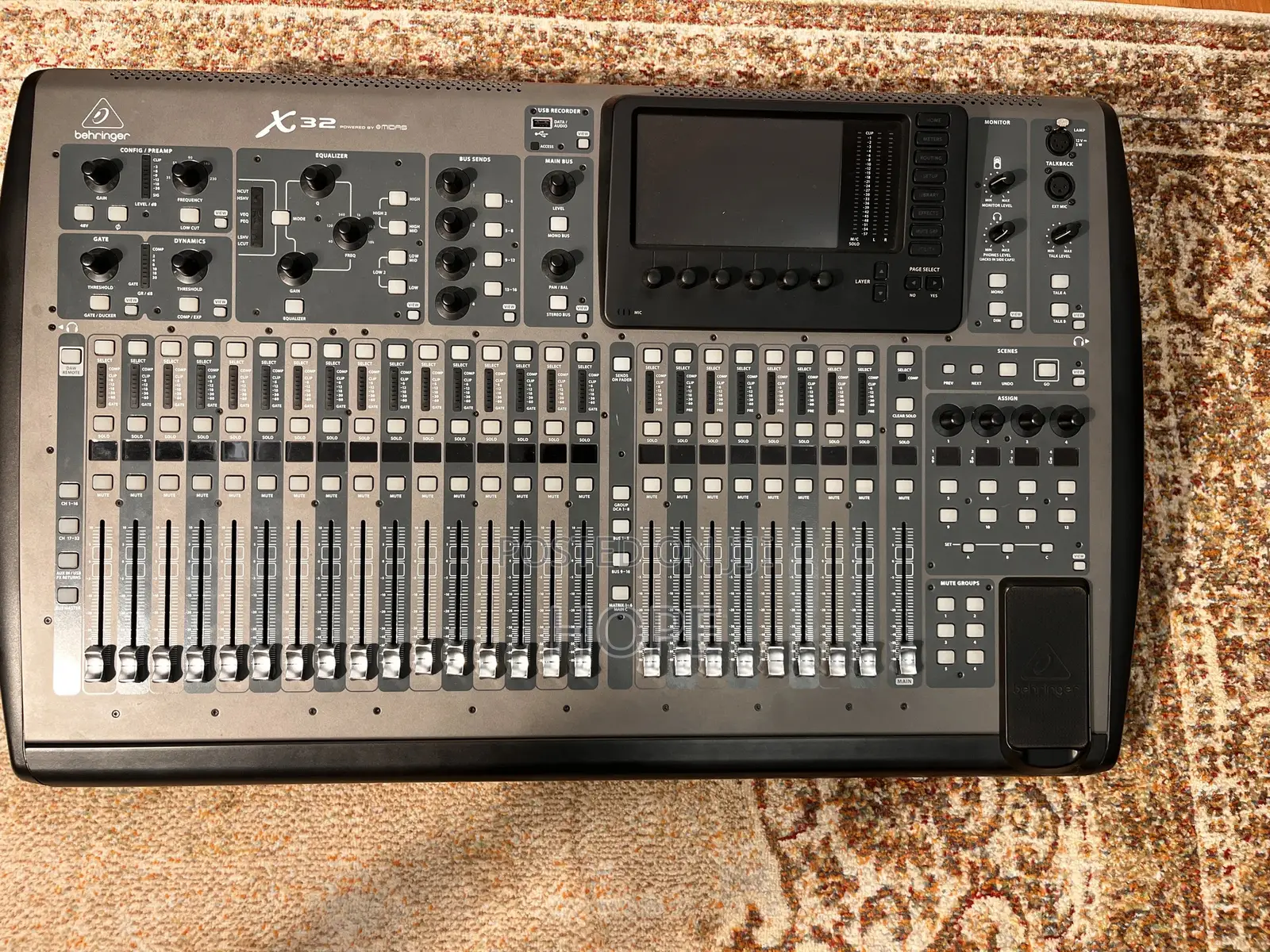Behringer X32