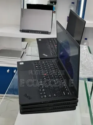 New Laptop Lenovo 8GB Intel Core i5 SSD 256GB