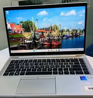 New Laptop HP EliteBook 840 G8 16GB Intel Core i7 SSD 512GB