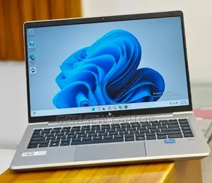 New Laptop HP EliteBook 640 G10 16GB Intel Core i7 SSD 1T