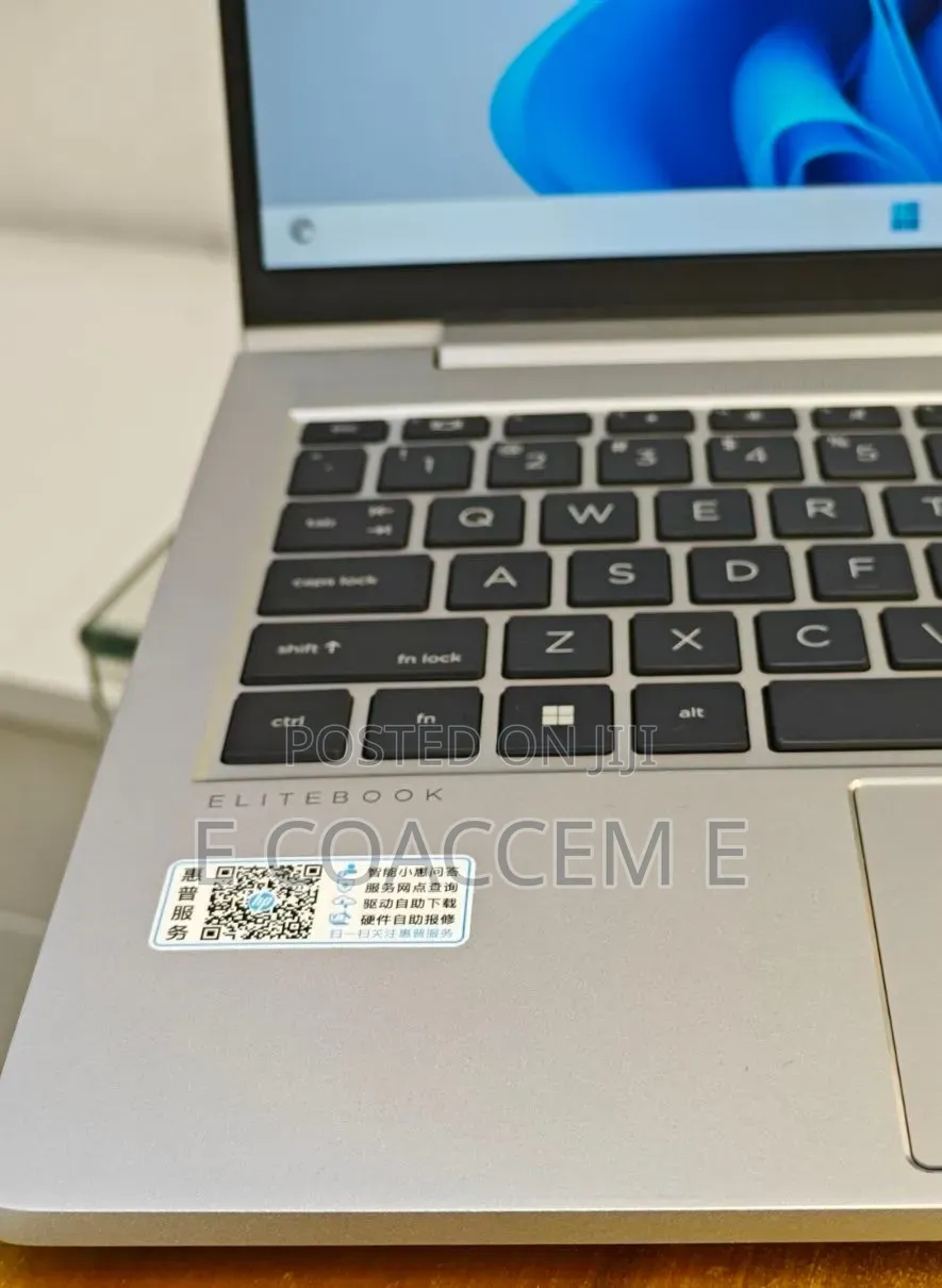New Laptop HP EliteBook 640 G10 16GB Intel Core i7 SSD 1T
