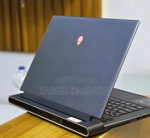 New Laptop Alienware M17x R2 16GB Intel Core i9 SSD 1T
