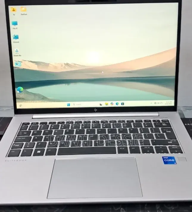 New Laptop HP EliteBook 840 G10 8GB Intel Core i5 SSD 512GB