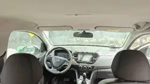 Hyundai I10 2018 Silver