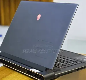 New Laptop Alienware M17x R2 16GB Intel Core i9 SSD 1T