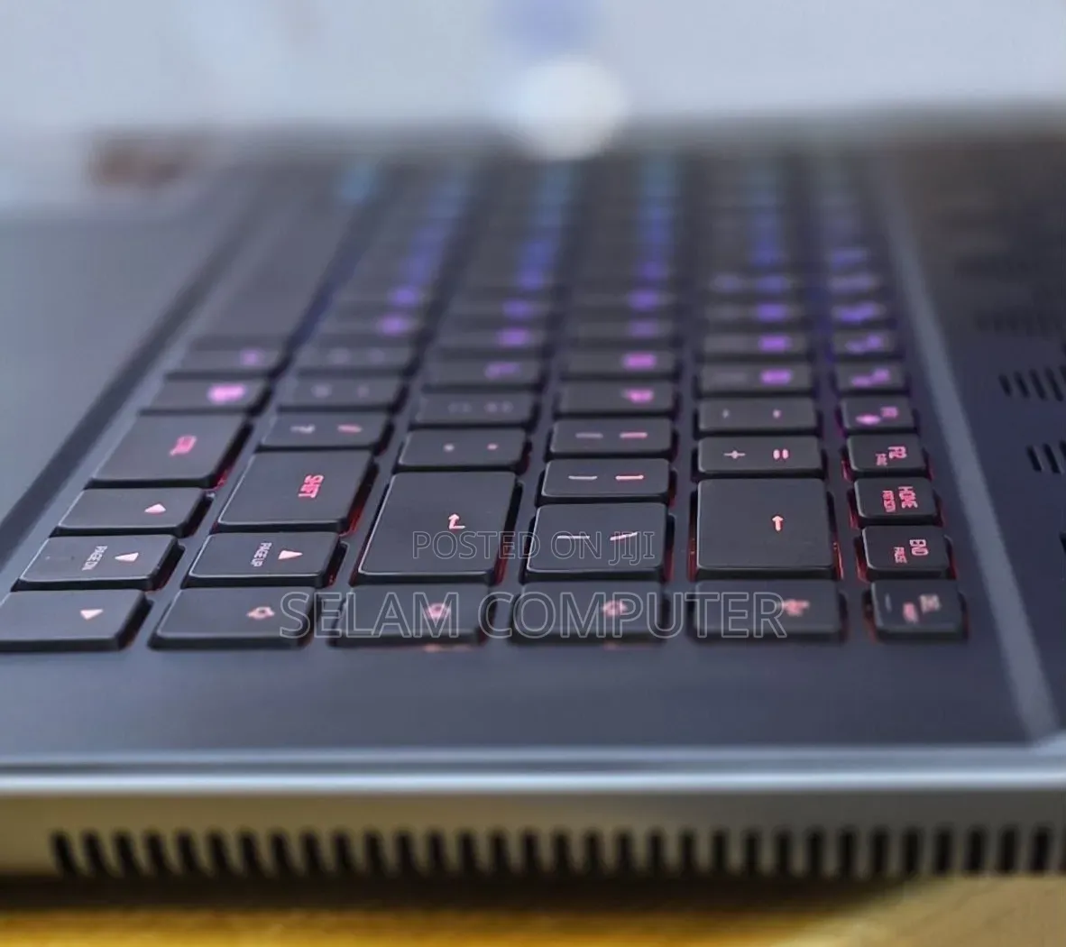 New Laptop Alienware M17x R2 16GB Intel Core i9 SSD 1T