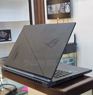 New Laptop Asus ROG Strix G17 32GB Intel Core i9 SSD 2T