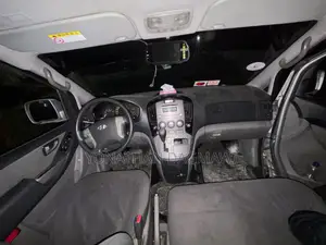 Hyundai H1 2013 Gray