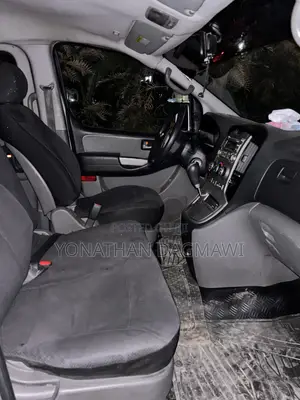 Hyundai H1 2013 Gray