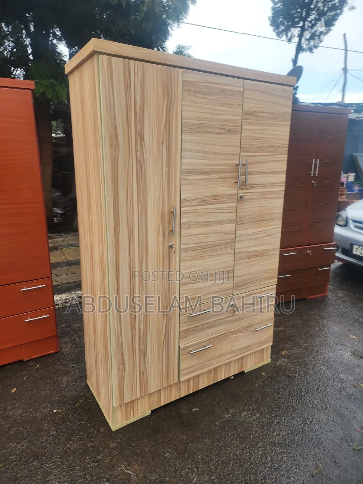 Closet ቁምሳጥን