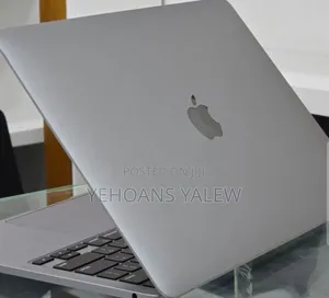 New Laptop Apple MacBook Pro 2020 M1 8GB Apple M1 SSD 512GB