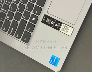 New Laptop Lenovo Ideapad 3 16GB Intel Core i5 SSD 512GB