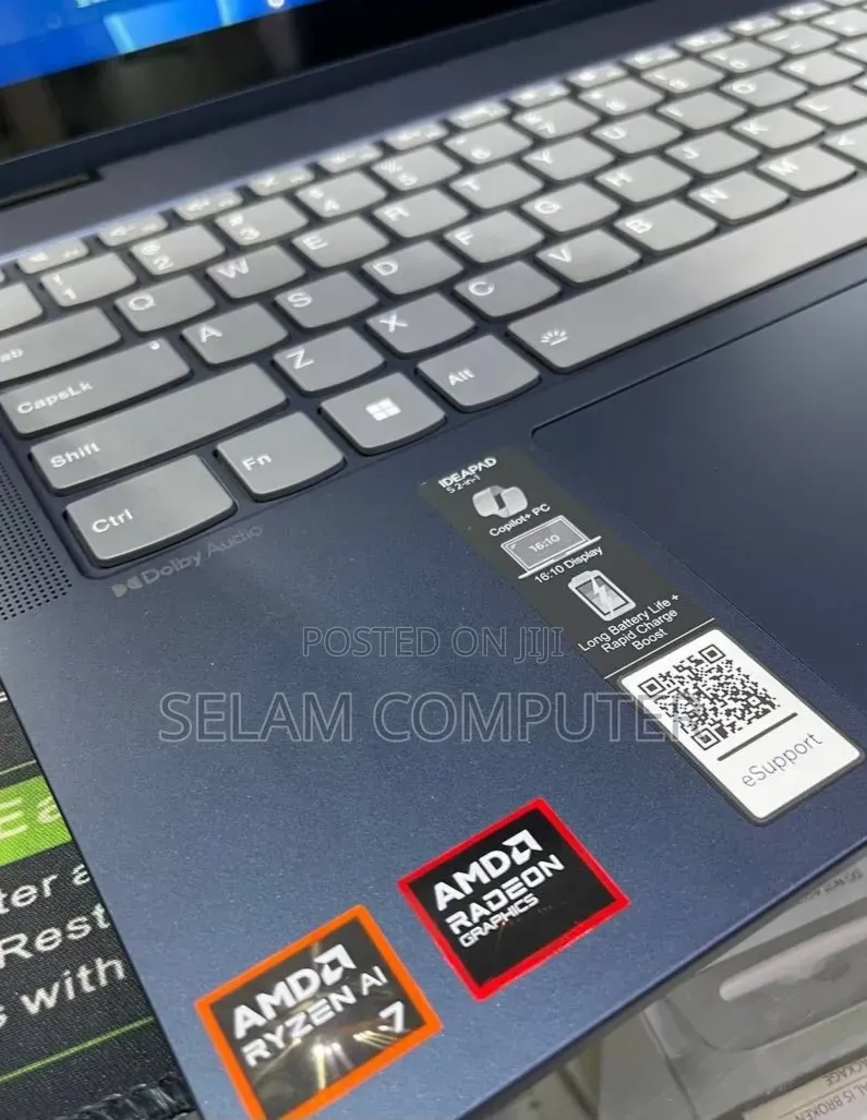 New Laptop Lenovo Ideapad 3 16GB Intel Core i5 SSD 512GB