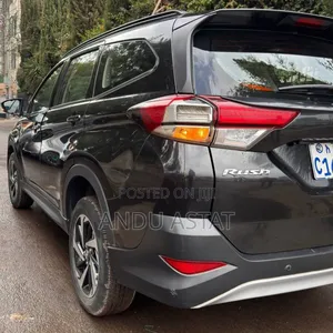 Toyota Rush 2022 Brown