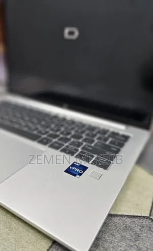 New Laptop HP EliteBook 840 G10 16GB Intel Core i5 SSD 512GB