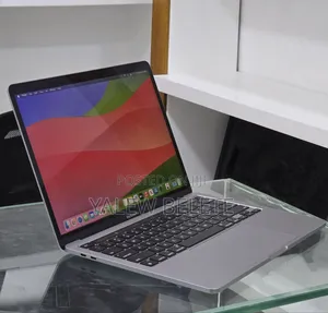 New Laptop Apple MacBook Pro 2020 M1 8GB Apple M1 Pro SSD 512GB