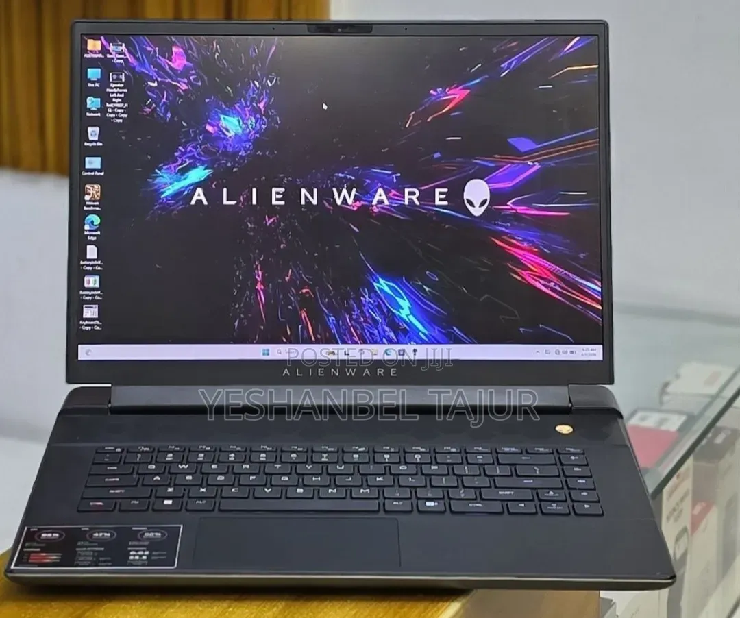 New Laptop Alienware X16 16GB Intel Core i9 SSD 1T