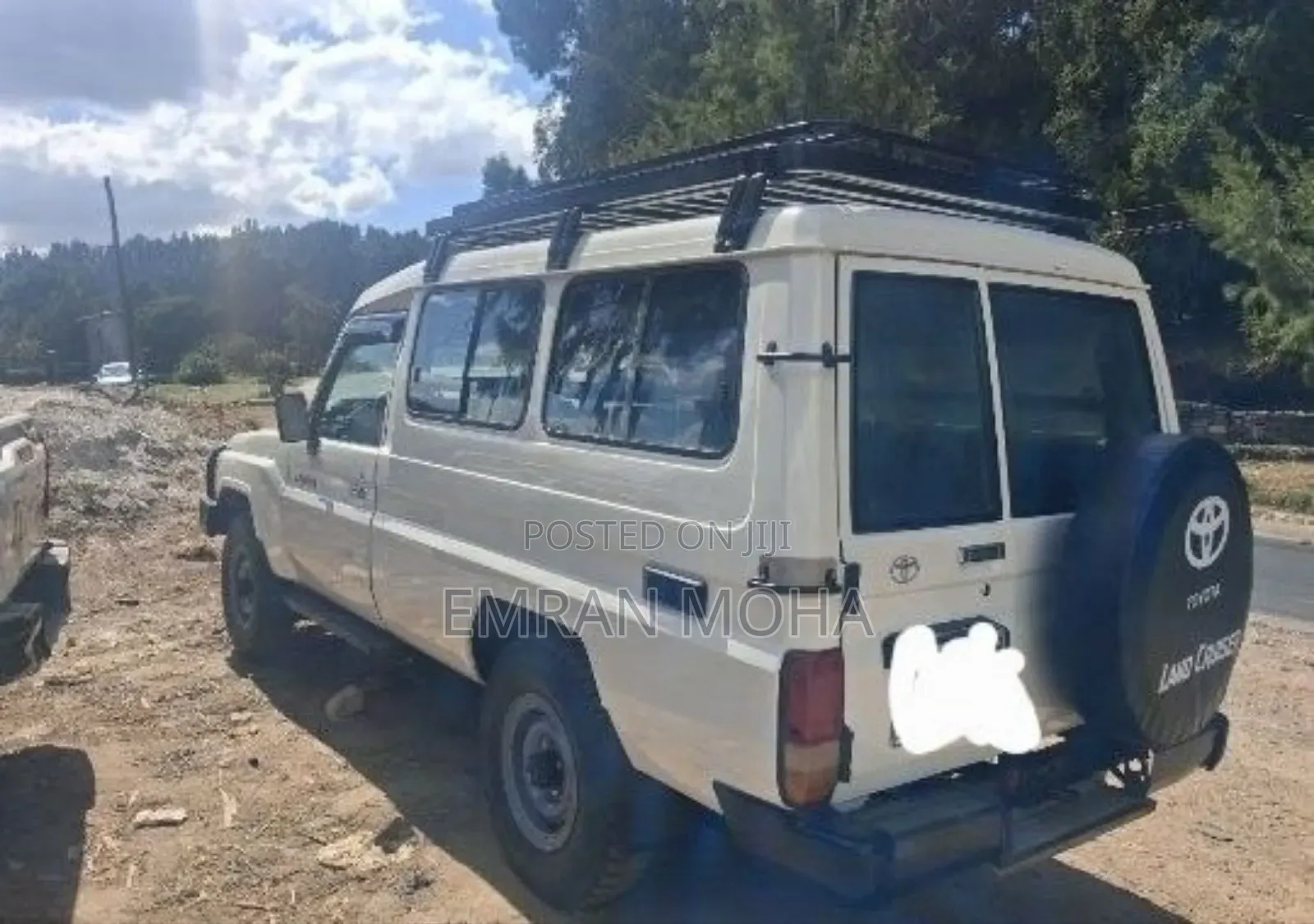 Toyota Land Cruiser 2007 White