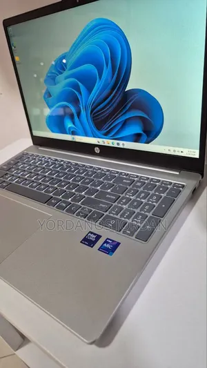 New Laptop HP Stream Notebook 16GB Intel Core Ultra 7 SSD 1T