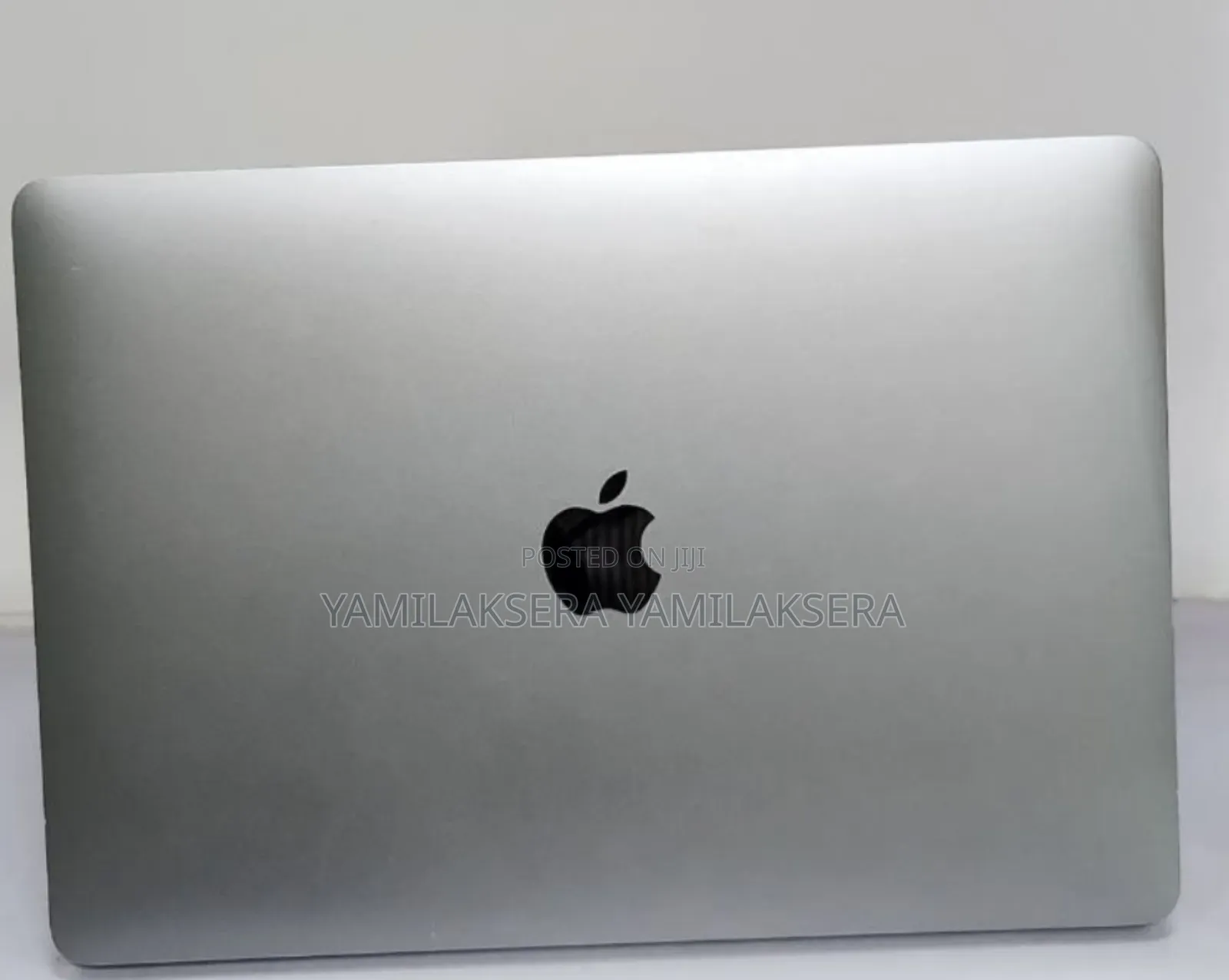 New Laptop Apple MacBook Air 2020 M1 8GB Apple M1 SSD 256GB