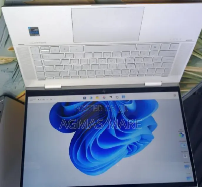 New Laptop HP Envy X360 16GB Intel Core i7 SSD 512GB