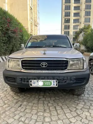 Toyota Land Cruiser 2000 Silver