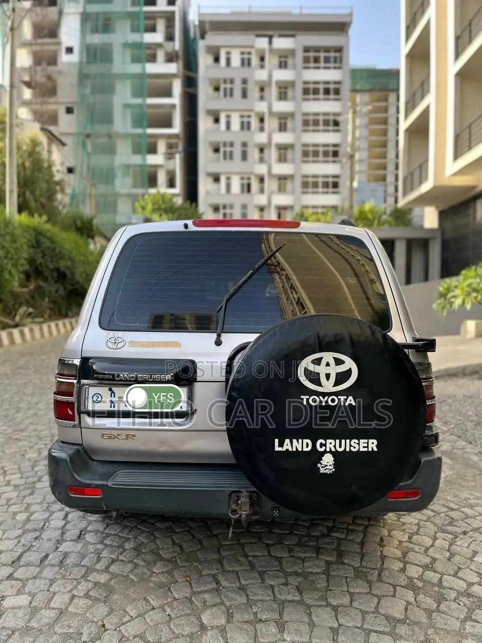 Toyota Land Cruiser 2000 Silver