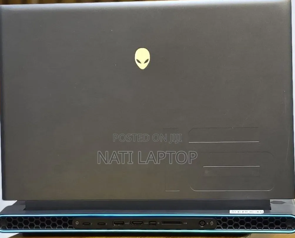 New Laptop Alienware X16 r1 16GB Intel Core i9 SSD 1T