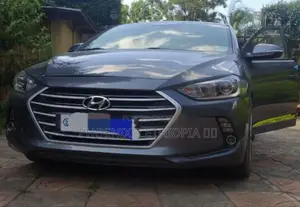 Hyundai Avante 2016 Gray