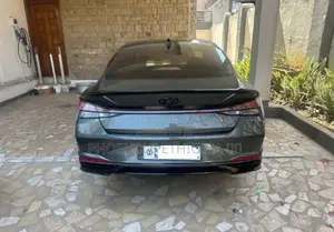 Hyundai Avante 2021 Gray