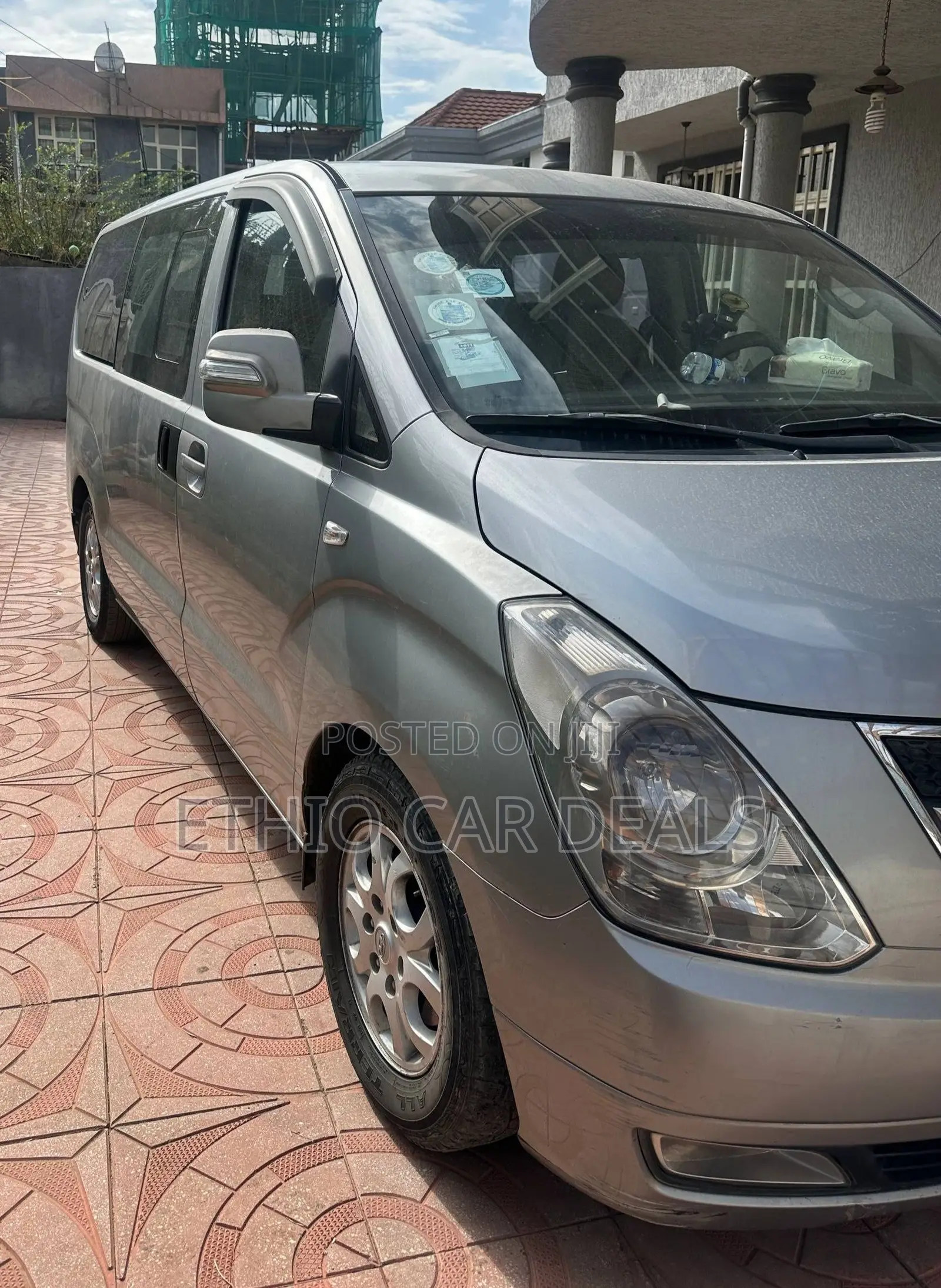 Hyundai Starex 2015 Silver