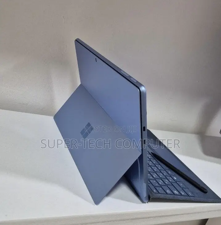 New Microsoft Surface Pro 11th Edition, a Copilot+ PC 16GB SSD 512GB