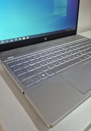 New Laptop HP Pavilion 15 8GB Intel Core i5 SSD 512GB
