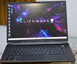 New Laptop Alienware X16 16GB Intel Core i9 SSD 1T