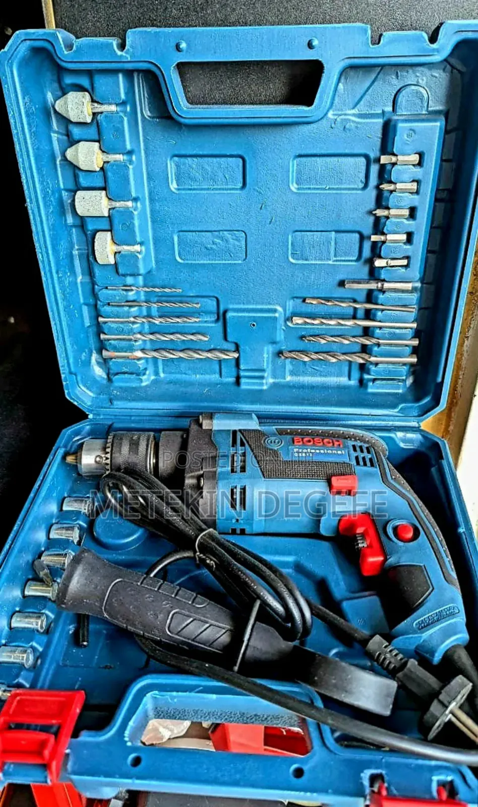 Bosch Drill 710w