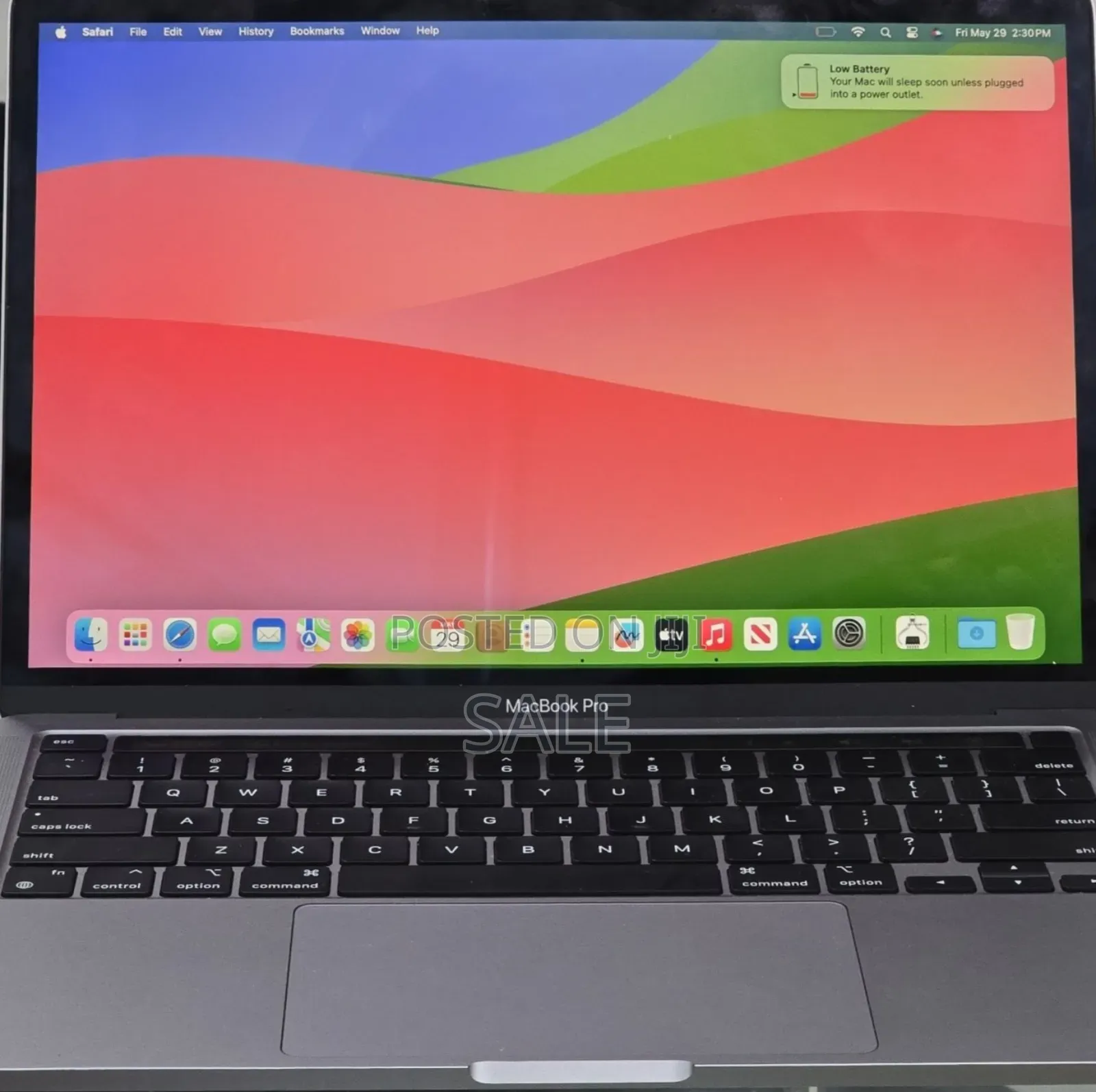 New Laptop Apple MacBook Pro 2020 8GB Apple M1 Pro SSD 512GB