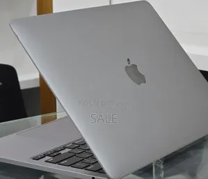 New Laptop Apple MacBook Pro 2020 8GB Apple M1 Pro SSD 512GB