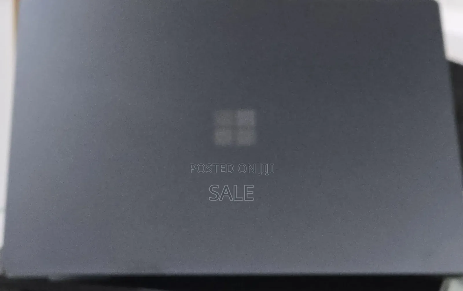 New Laptop Microsoft Surface 16GB Intel Core i7 SSD 512GB