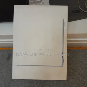 New Laptop Apple MacBook Air 2025 M4 13-inch 16GB Apple M5 SSD 256GB
