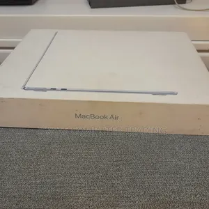 New Laptop Apple MacBook Air 2025 M4 13-inch 16GB Apple M5 SSD 256GB